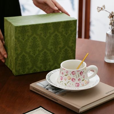 Tulip Flower Black Gift Box Coffee Cup for Gift Cup Set Souvenir Ceramic Mug Niche